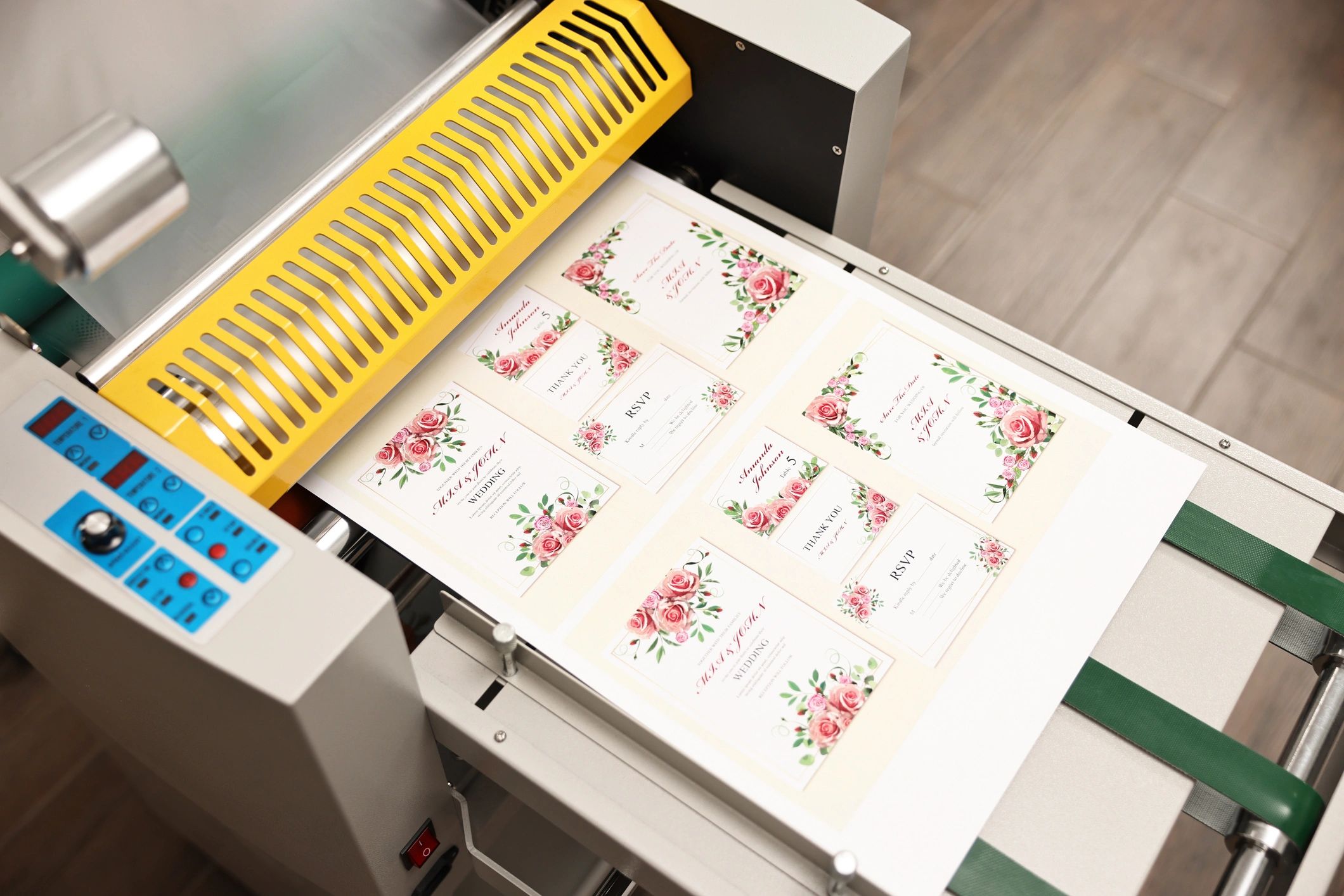 Printing and finishing process with paper sheets
