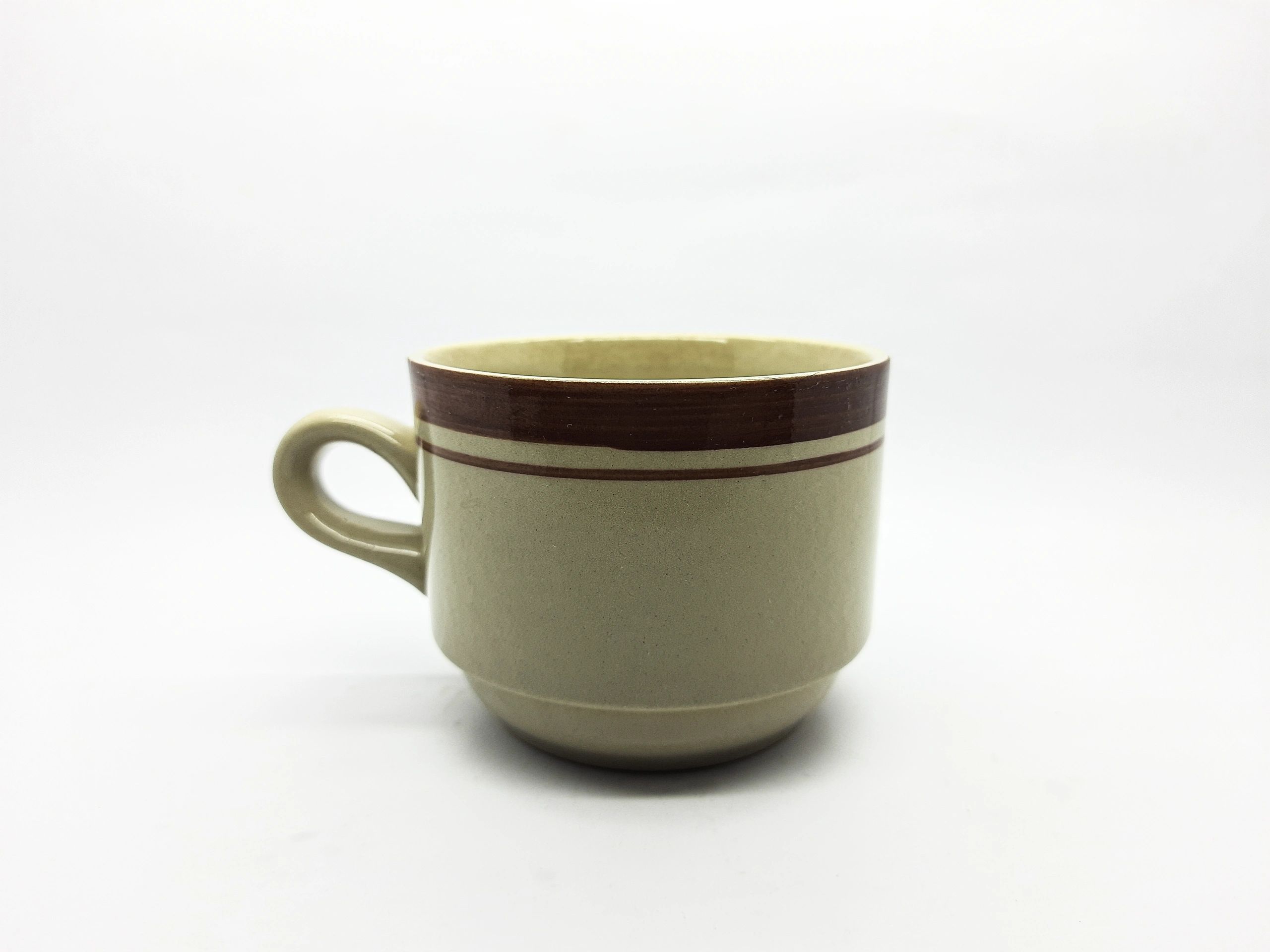 Neutral mug photo used as customer avatar placeholder